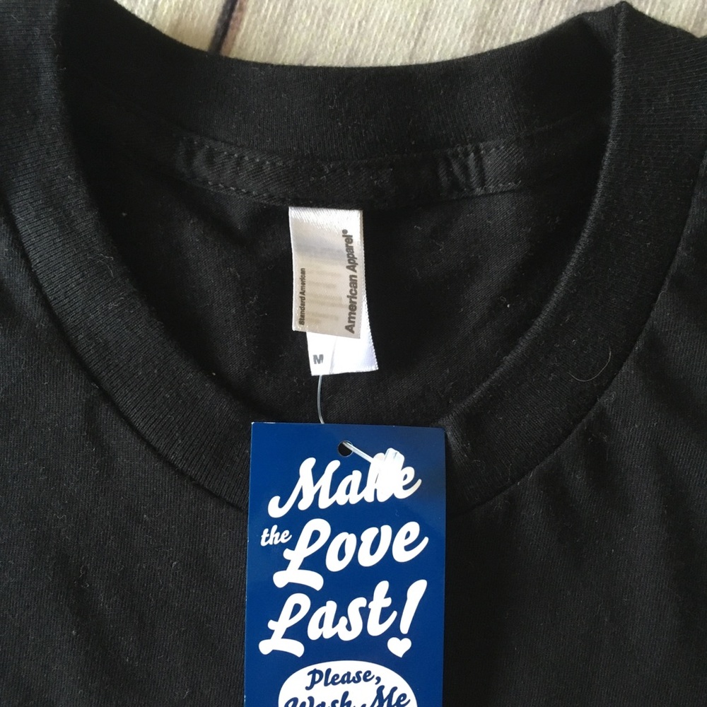 ★SOLD★Vancouver Funny T-shirt - Picture 4 of 4
